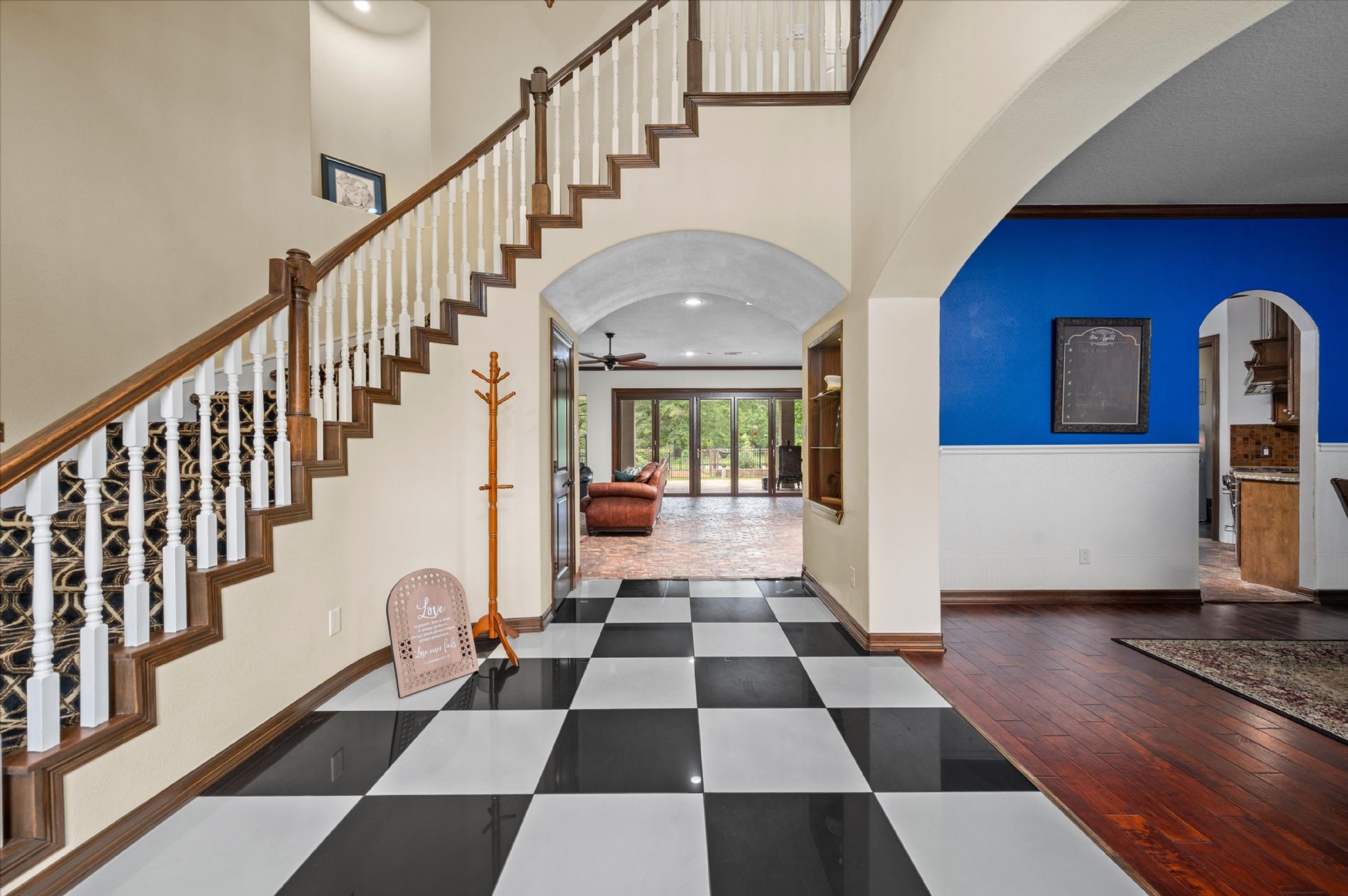 Foyer Entrance Foyer Entrance